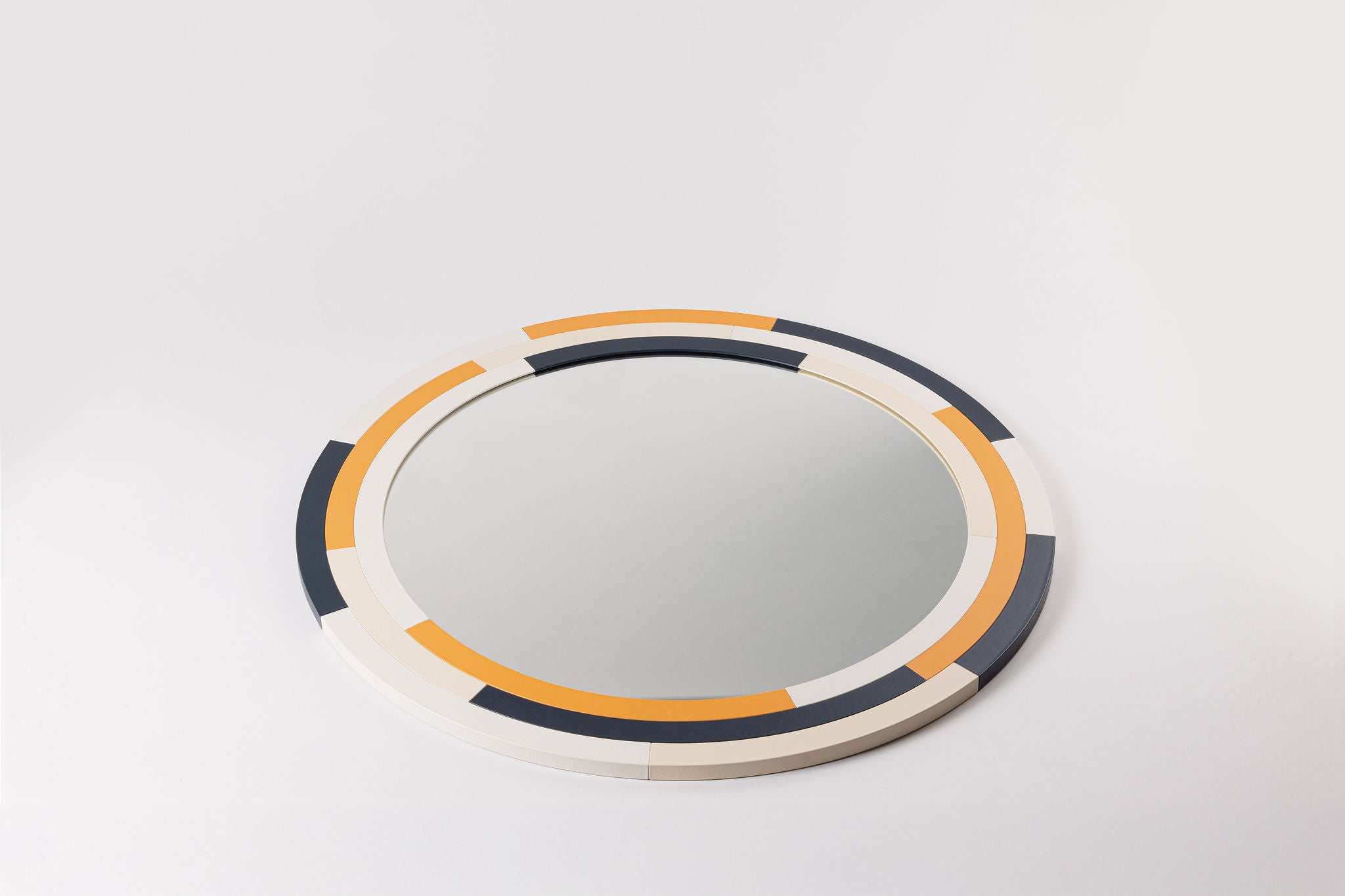 The Mirror 