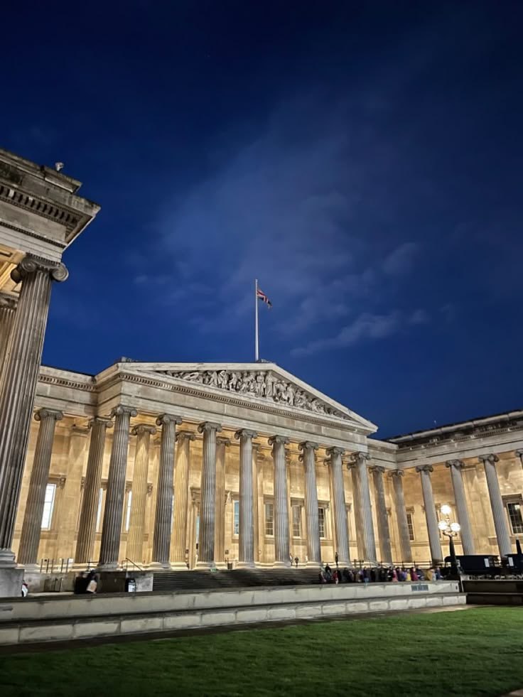 Seven-day romantic honeymoon tour in the UK