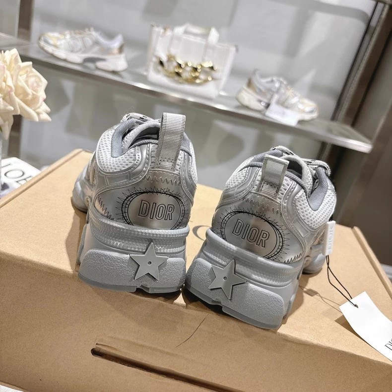 (Dior) Chrono Sneakers