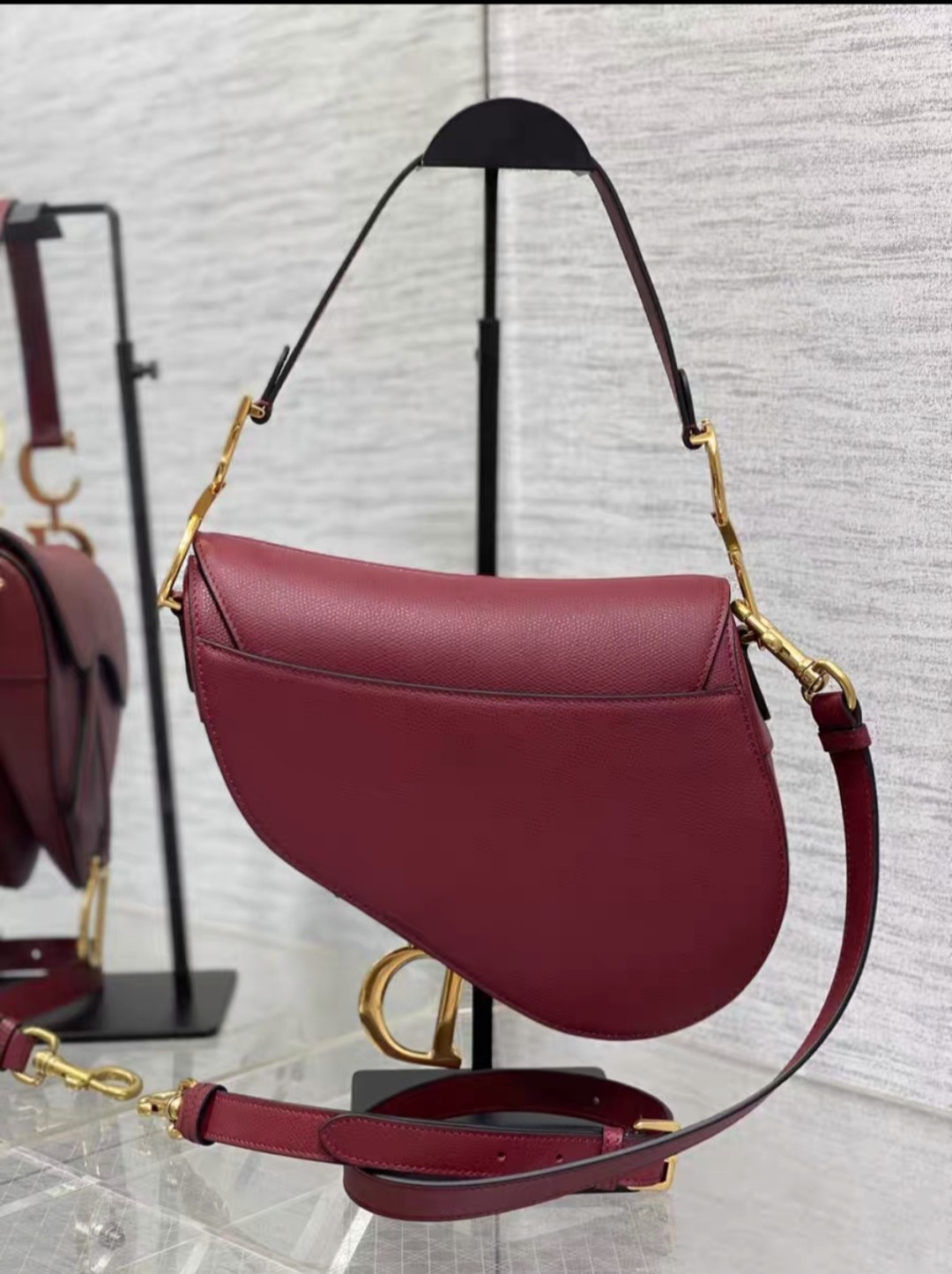 （Dior）Saddle