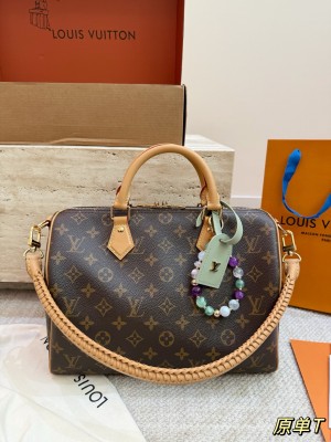 （Louis Vuitton）Speedy Soft 30 Lucky