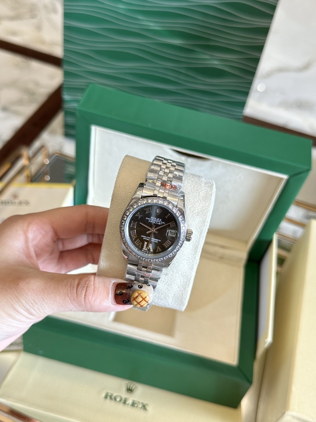 Rolex Lady-Datejust.