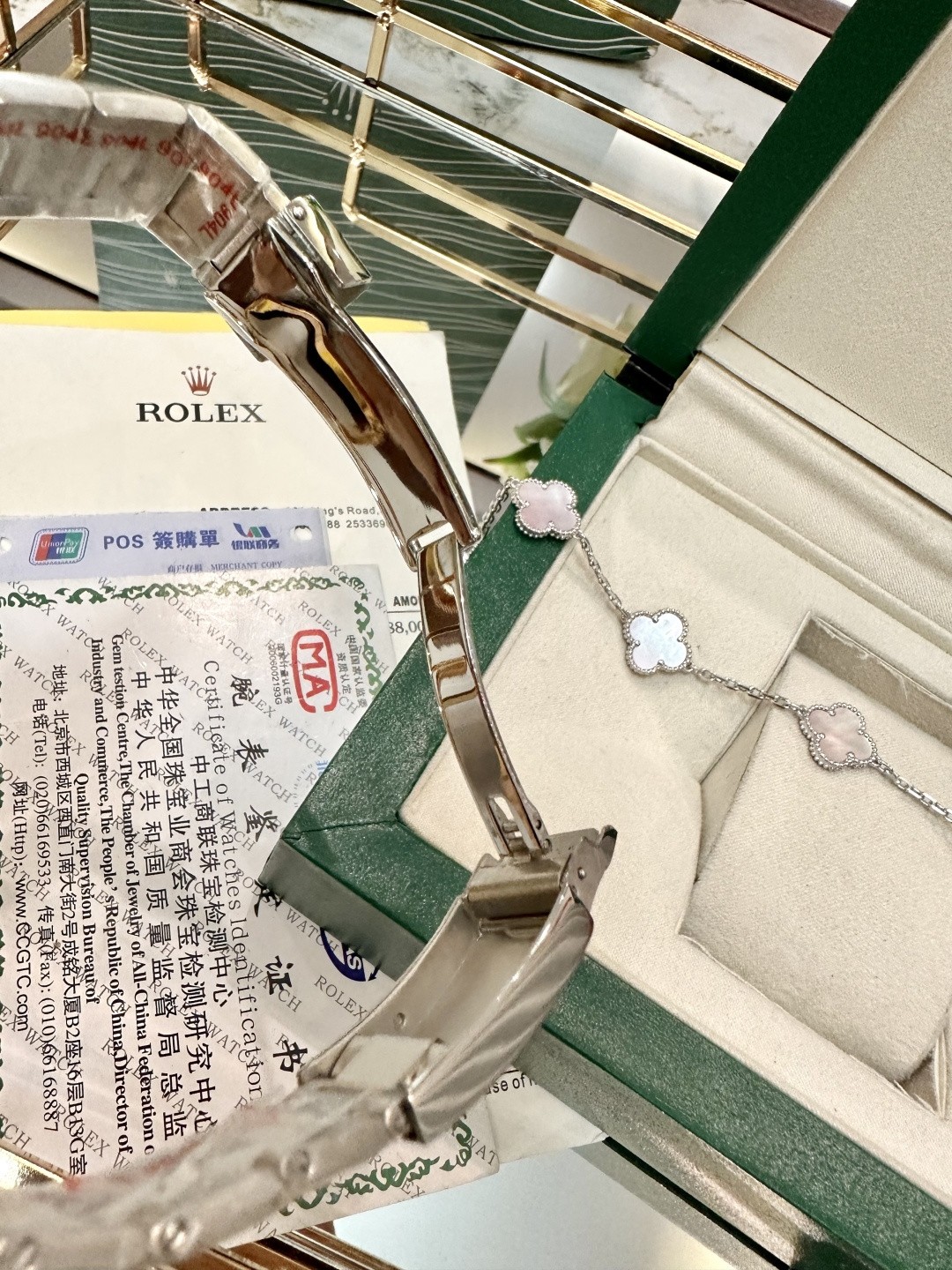 （Rolex）Pink Watch