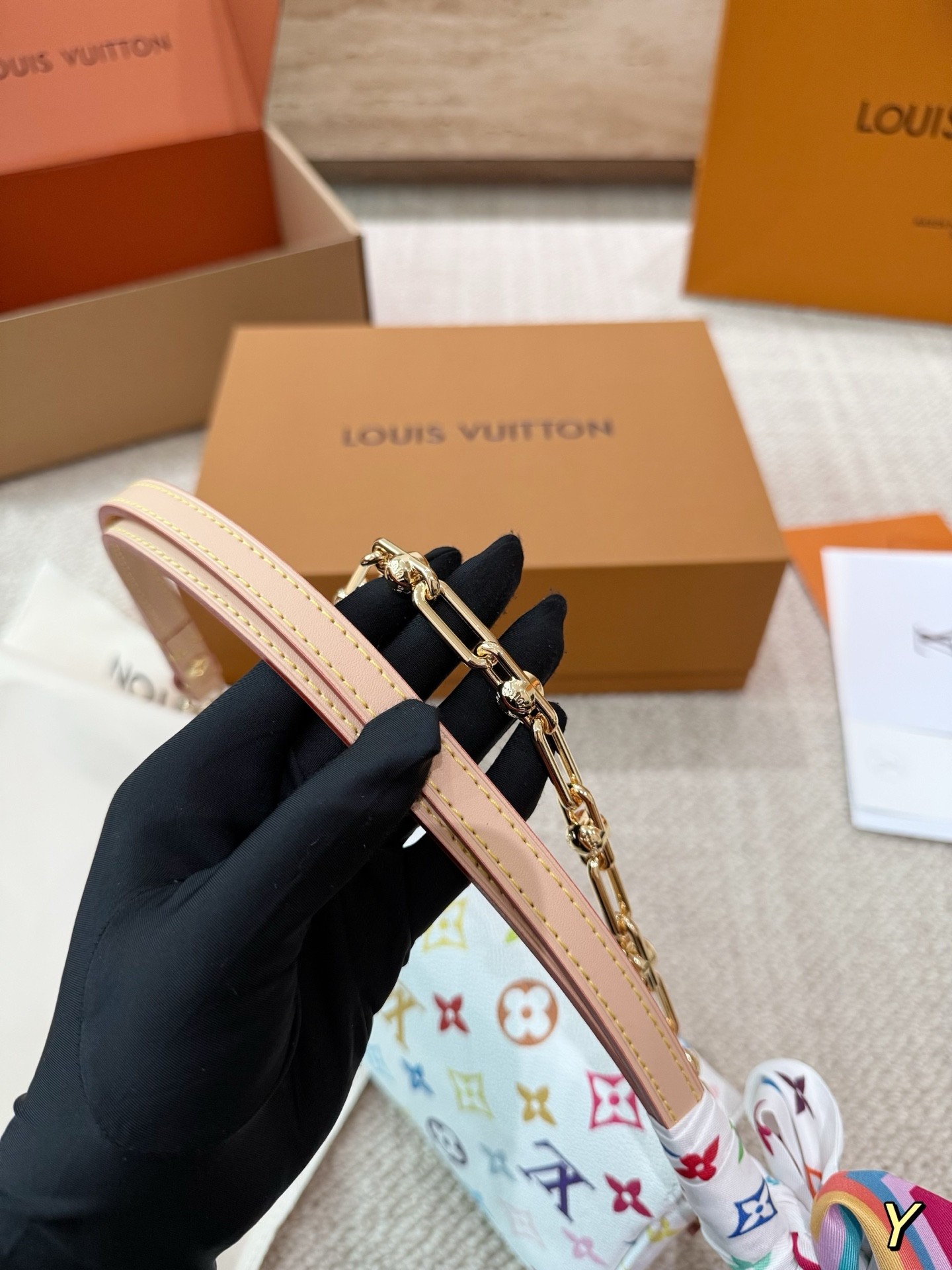 （Louis Vuitton）LV x TM Wallet On Chain Ivy