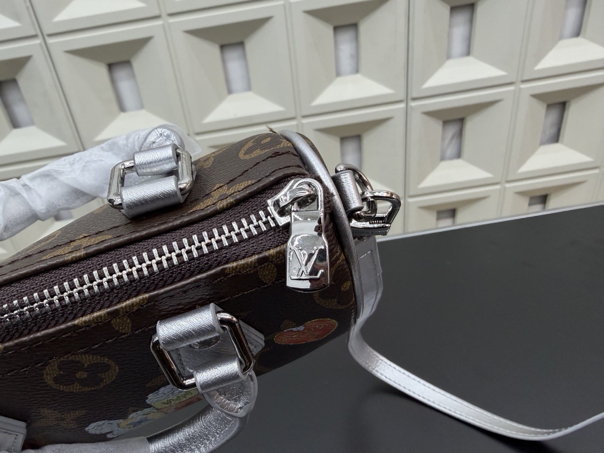 （Louis Vuitton）Nano Speedy