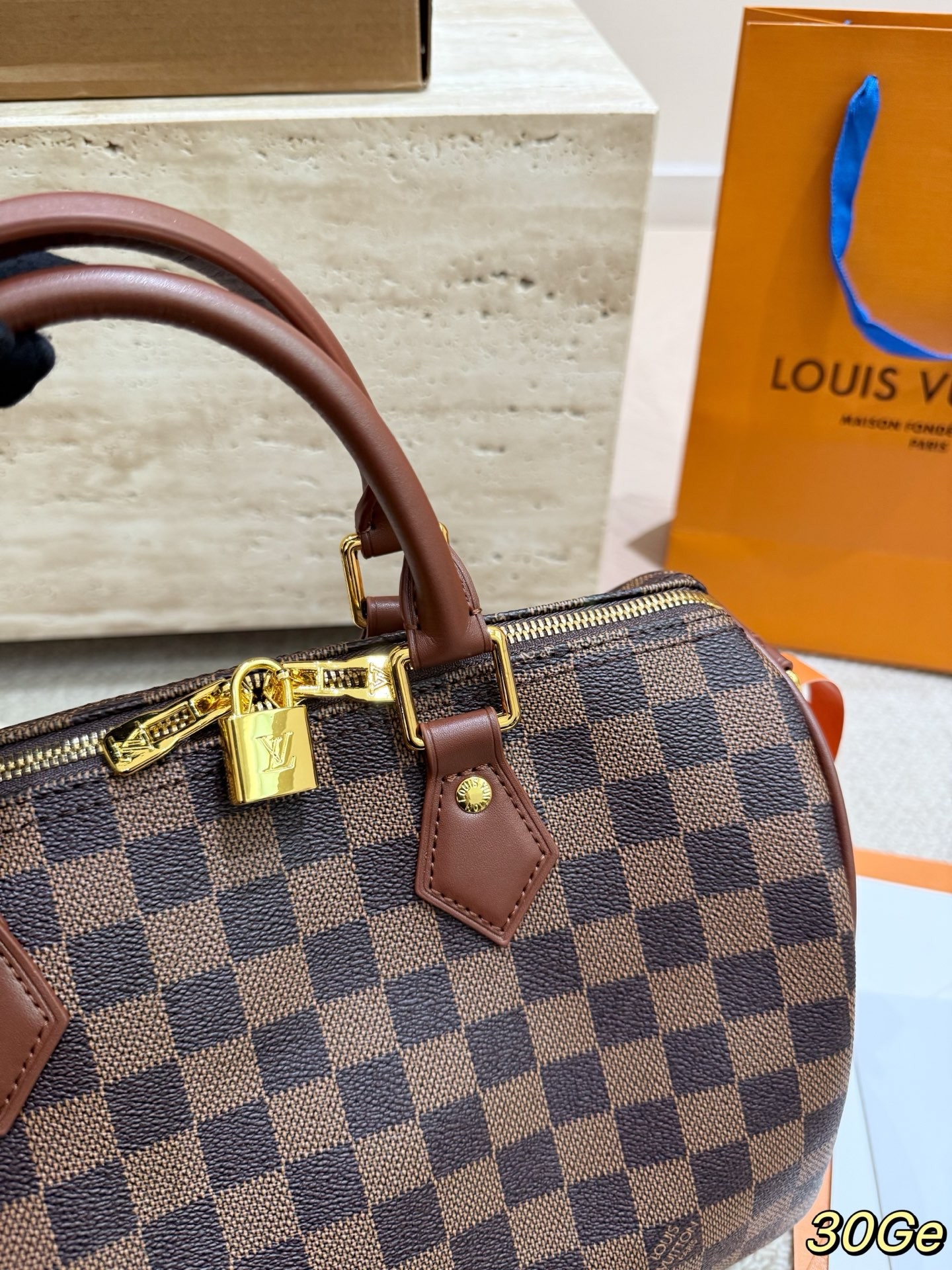 （Louis Vuitton） Speedy Bandoulière 25