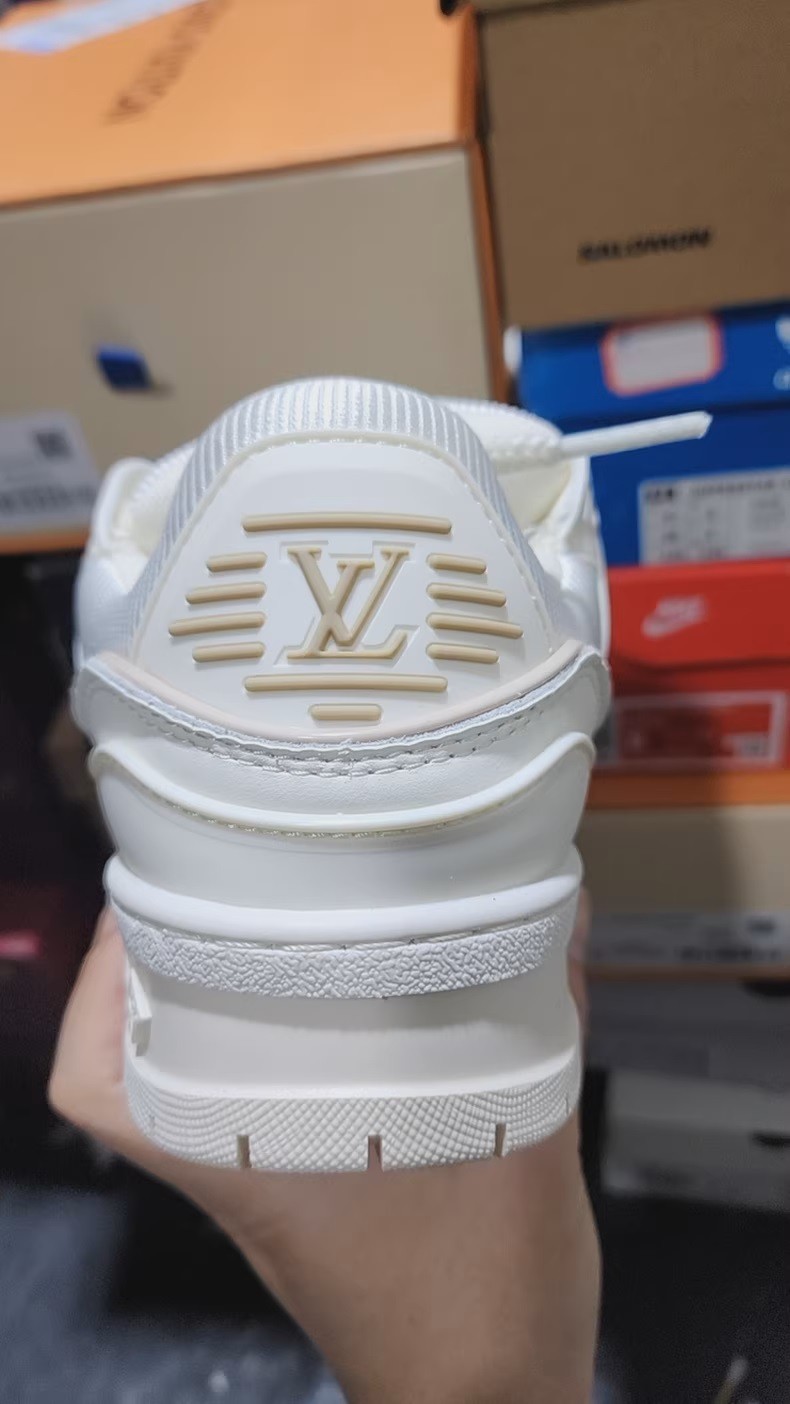 LV Trainer Maxi Sneakers