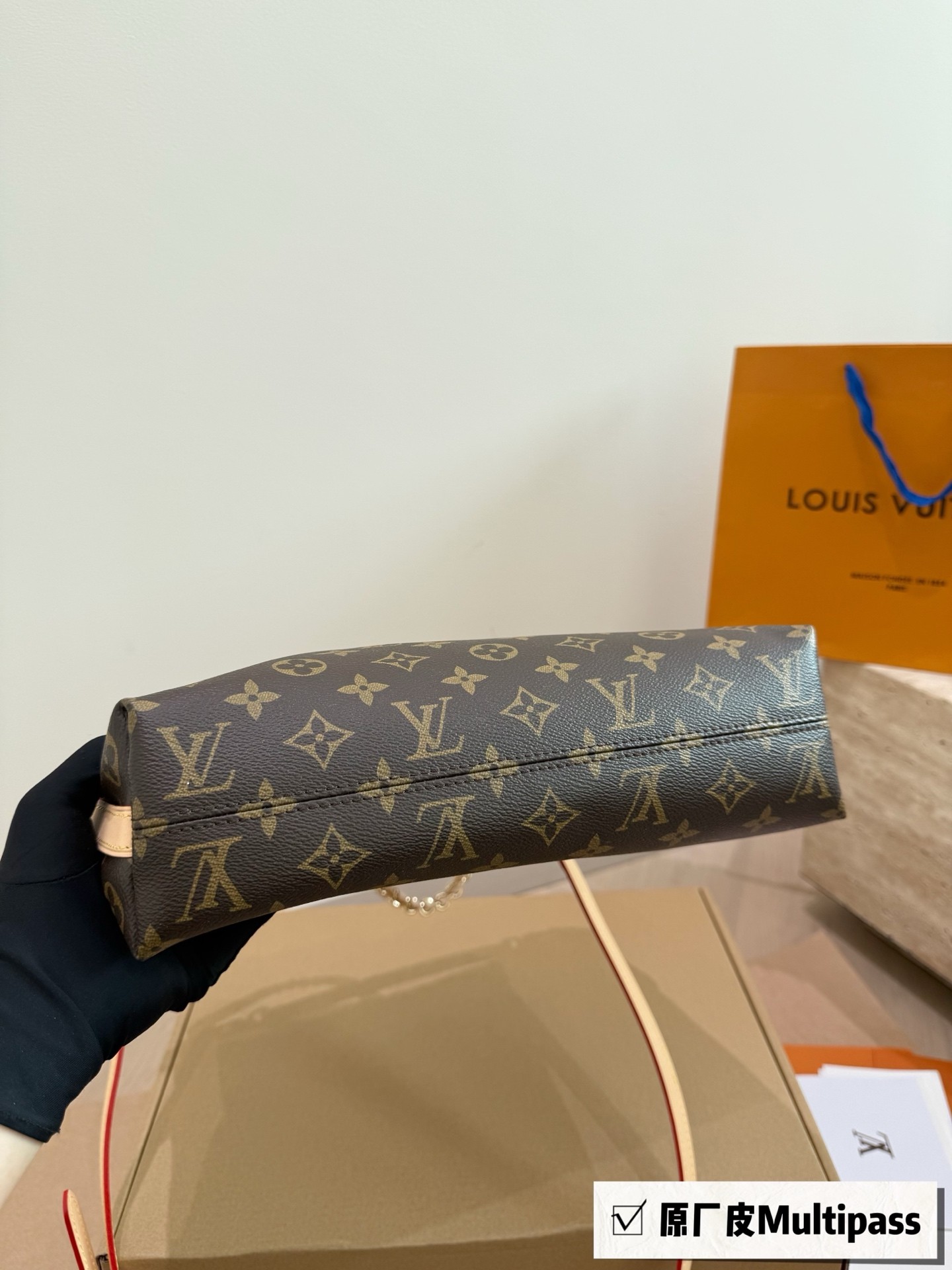 （Louis Vuitton） Multipass