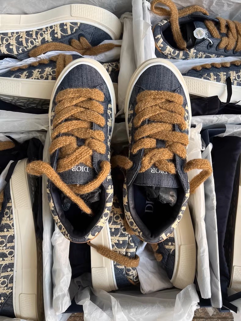 Dior B33 Spin Low-Top Sneakers.