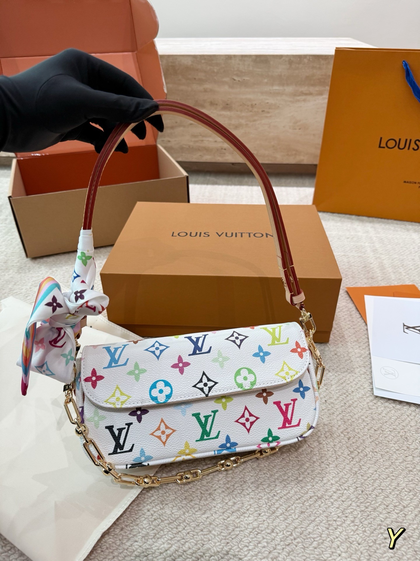 （Louis Vuitton）LV x TM Wallet On Chain Ivy