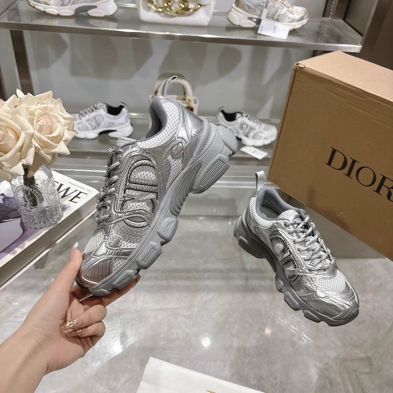 (Dior) Chrono Sneakers