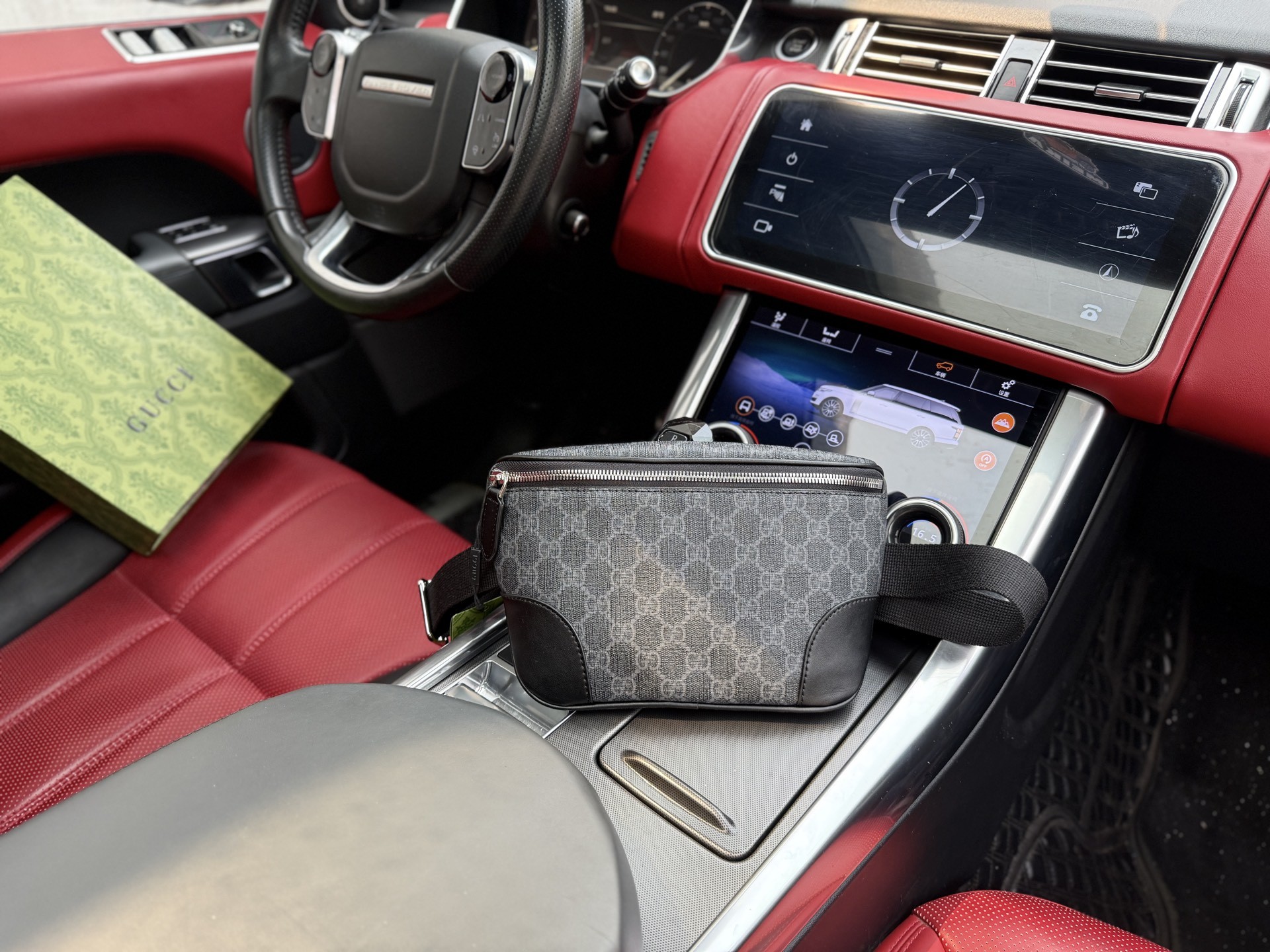 Gucci Ophidia GG Small Waist Bag