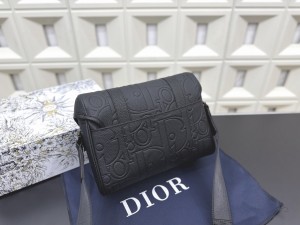 Dior Hit the Road