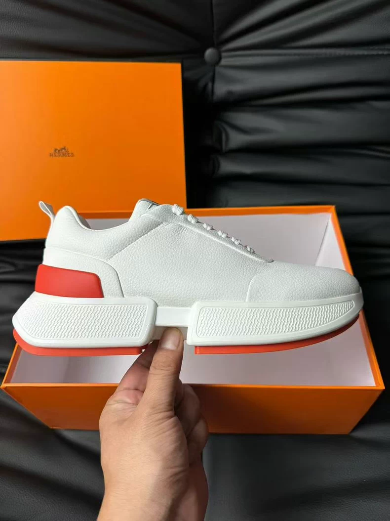 (Hermès) Bouncing sneakers
