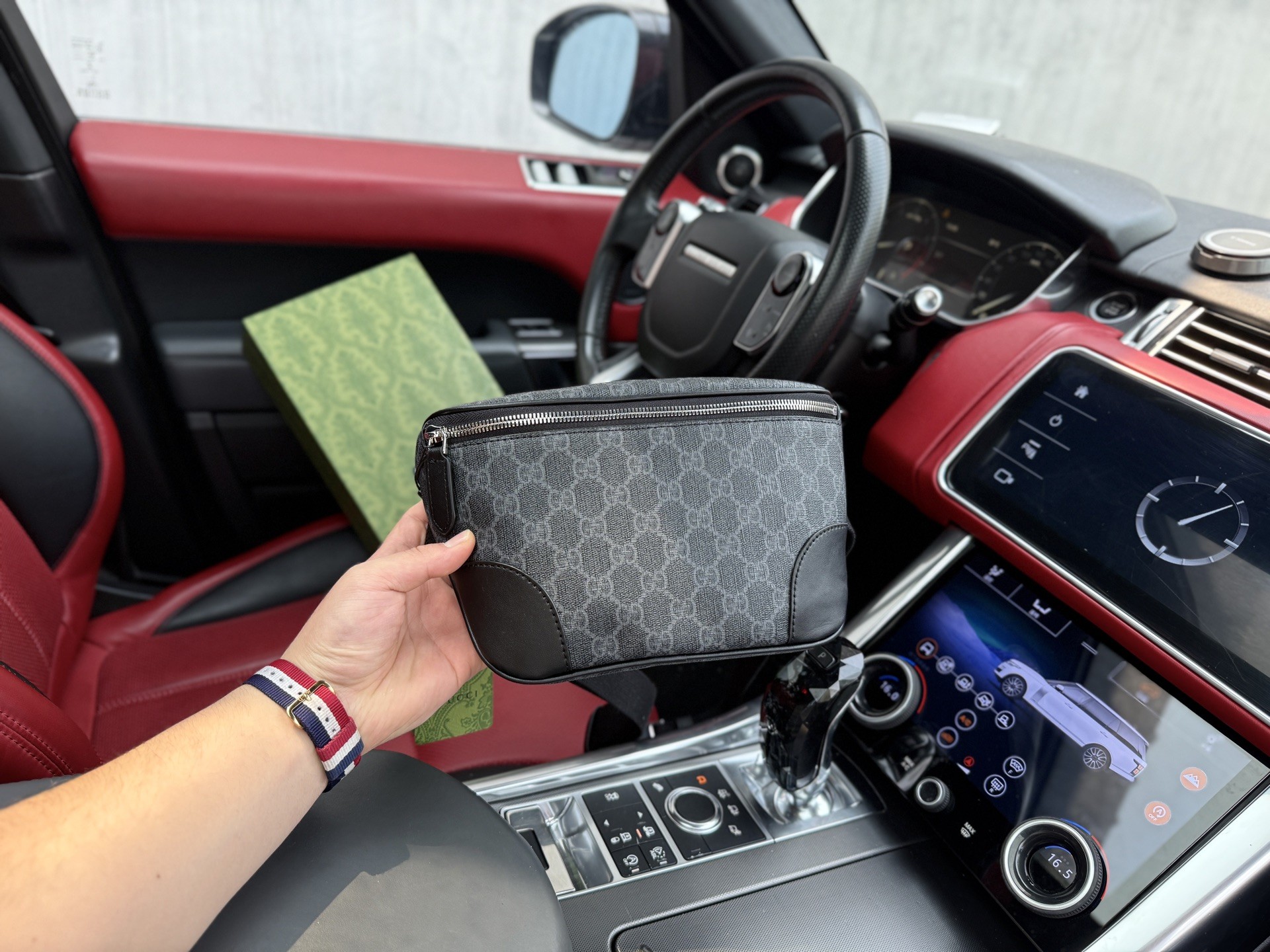 Gucci Ophidia GG Small Waist Bag