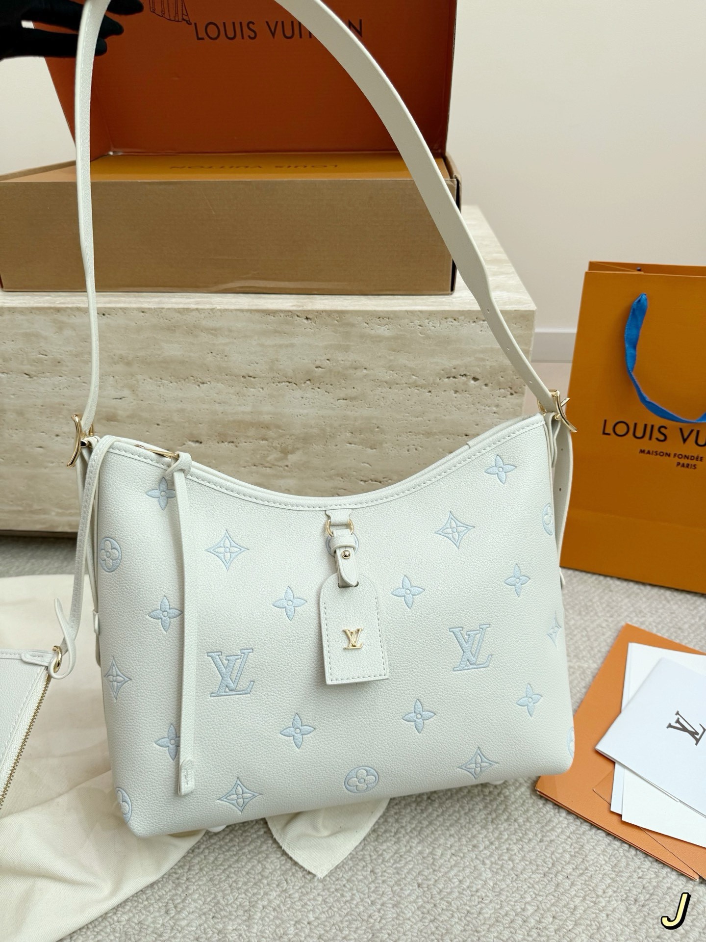 （Louis Vuitton） CarryAll PM