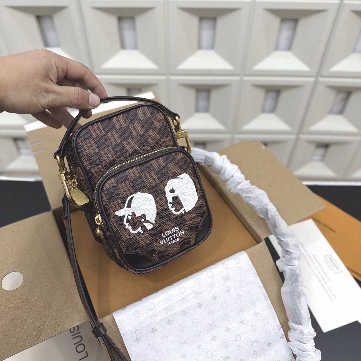 （Louis Vuitton） Collection capsule LV²