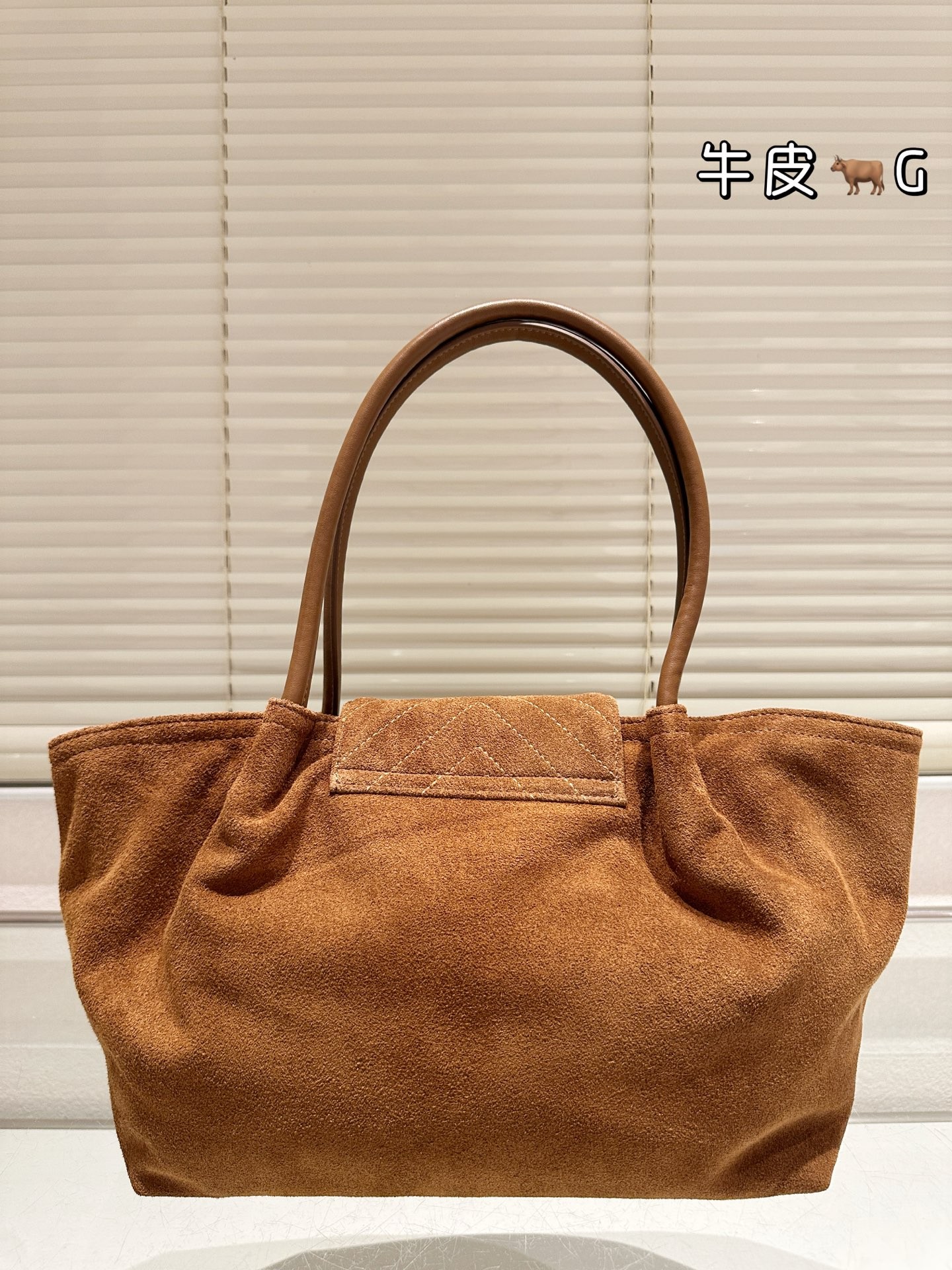 (Saint Laurent) Sac fourre-tout en daim « LE 5 À 7 BEA »