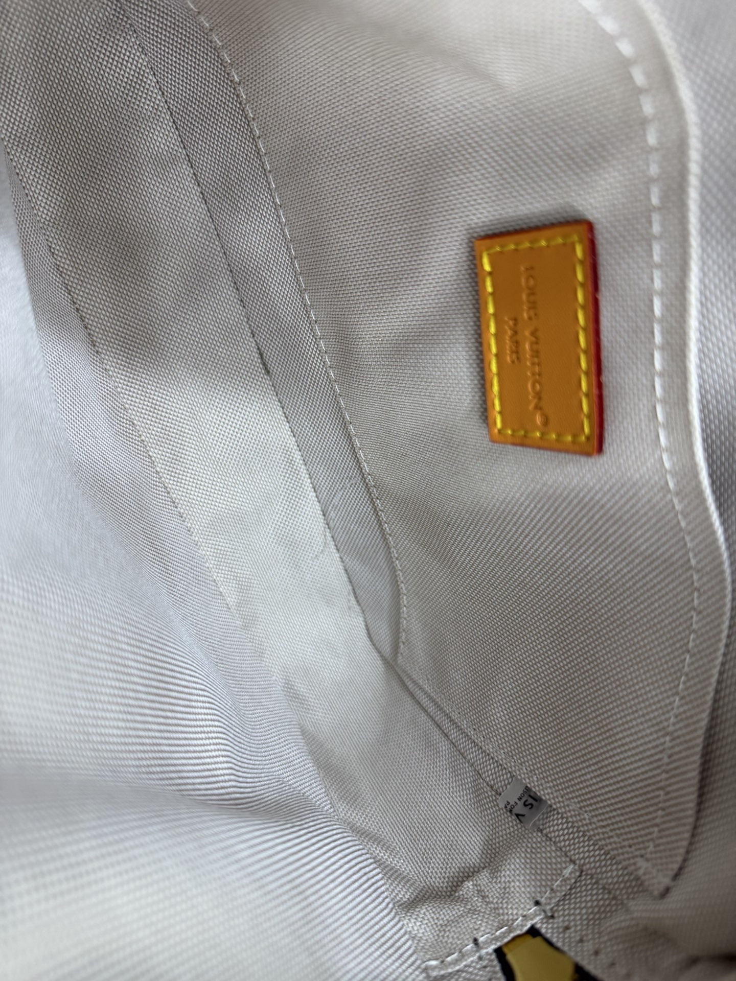 Sacoche Nil (Louis Vuitton)