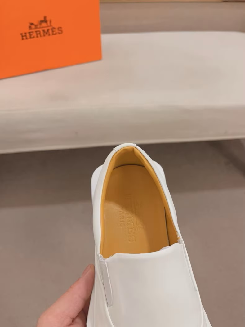 Hermès White Slip-On Loafers