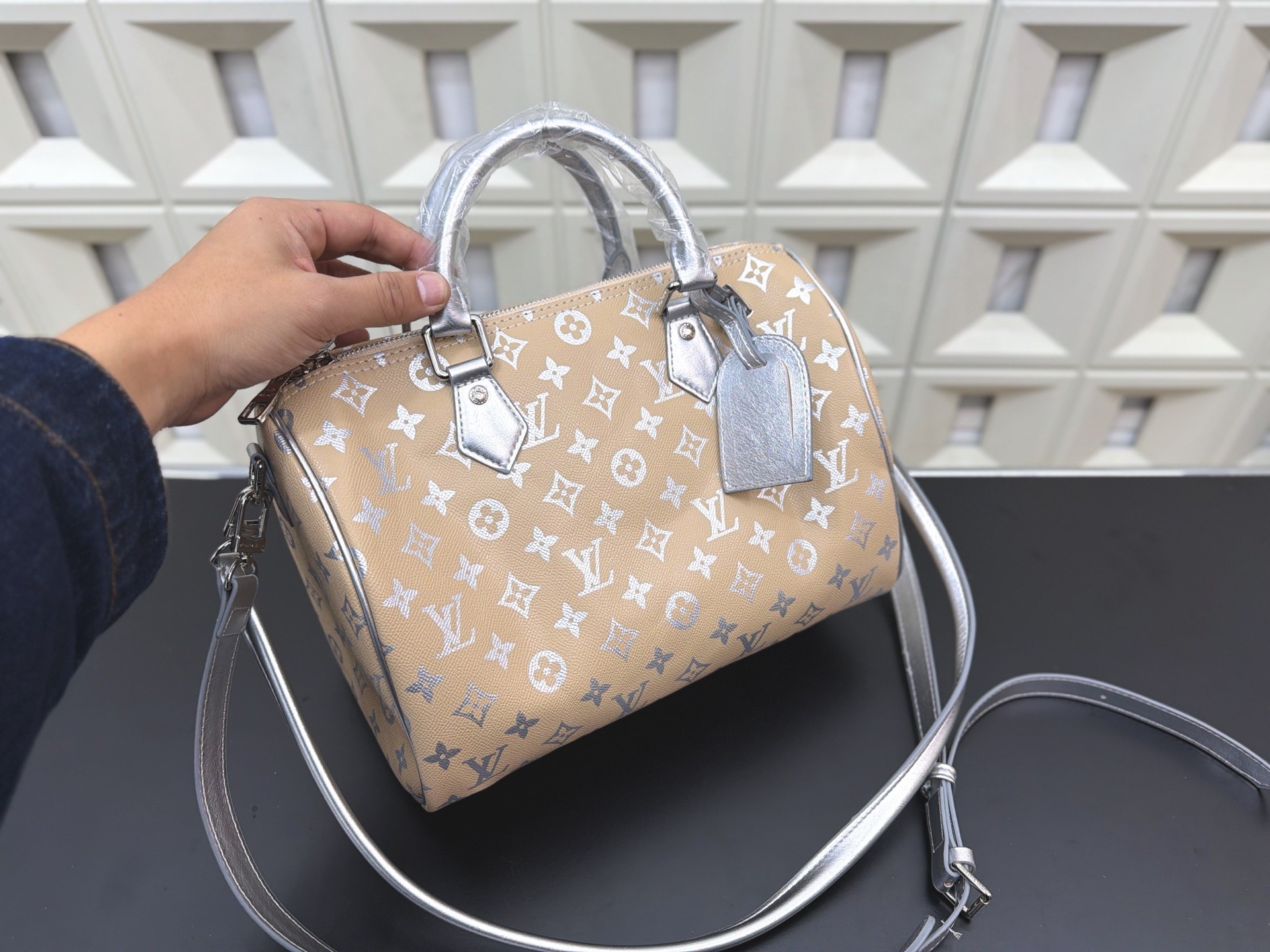（Louis Vuitton）的 Speedy P9 Bandoulière 40