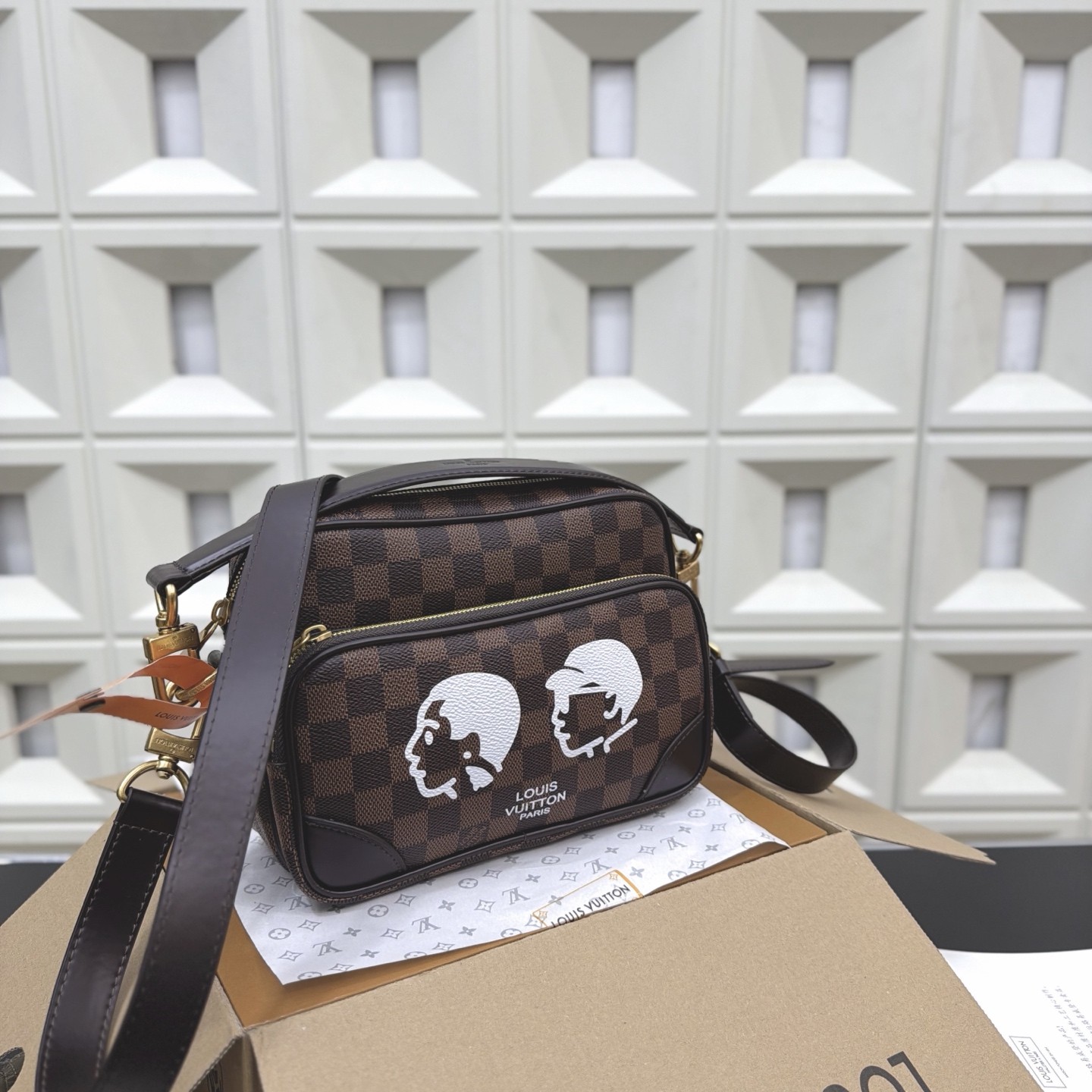 （Louis Vuitton） Damier Phriendship