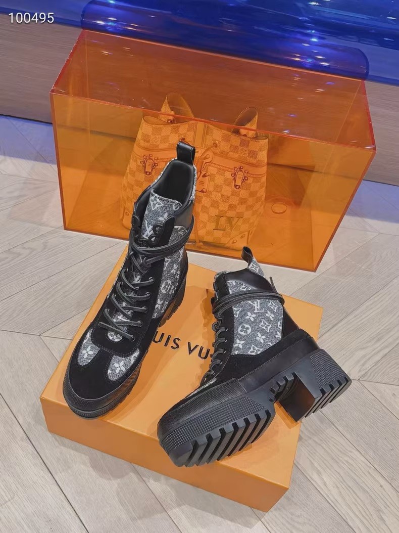 (Louis Vuitton) Laureate Platform Desert Boot