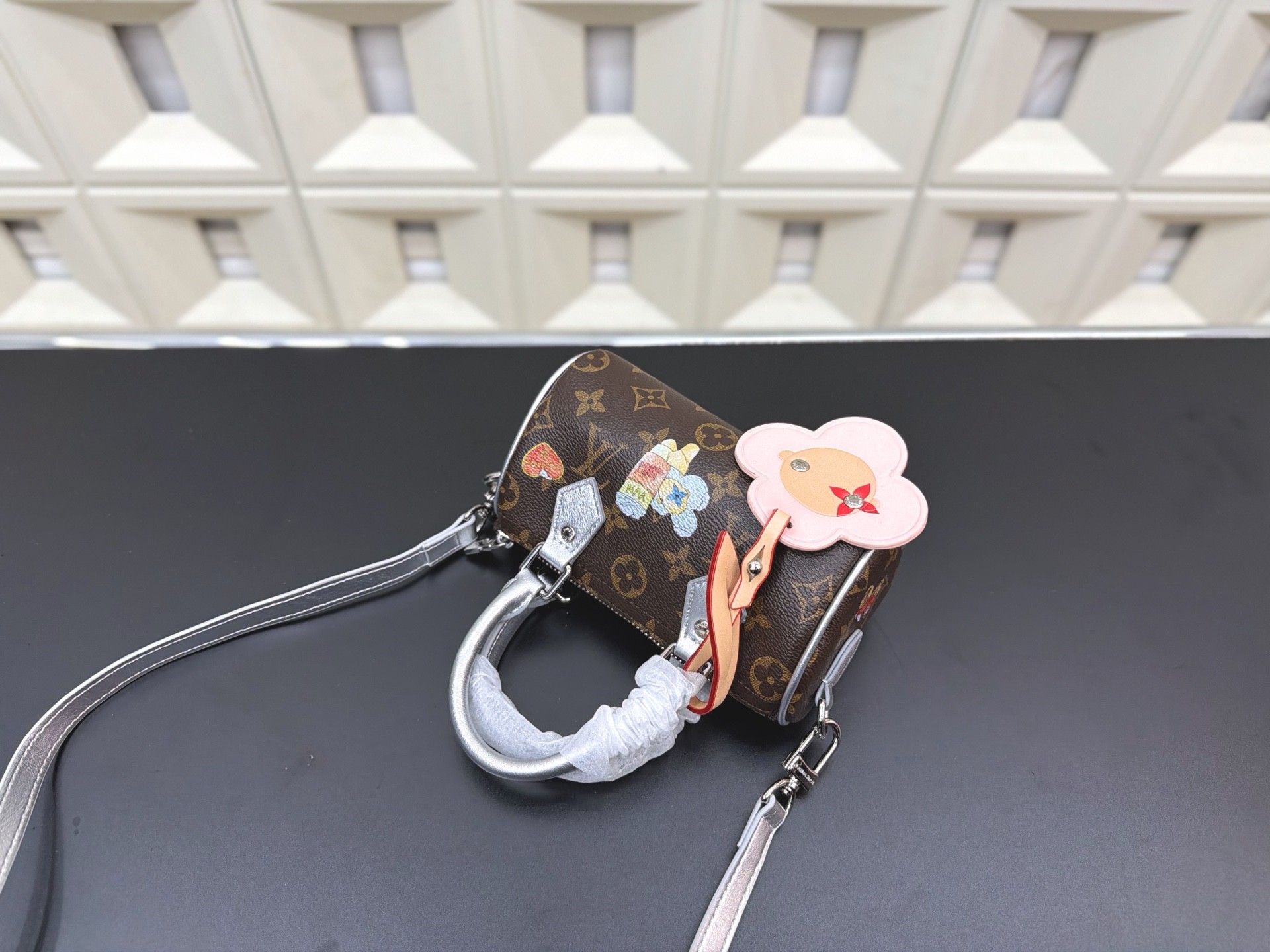 （Louis Vuitton）Nano Speedy