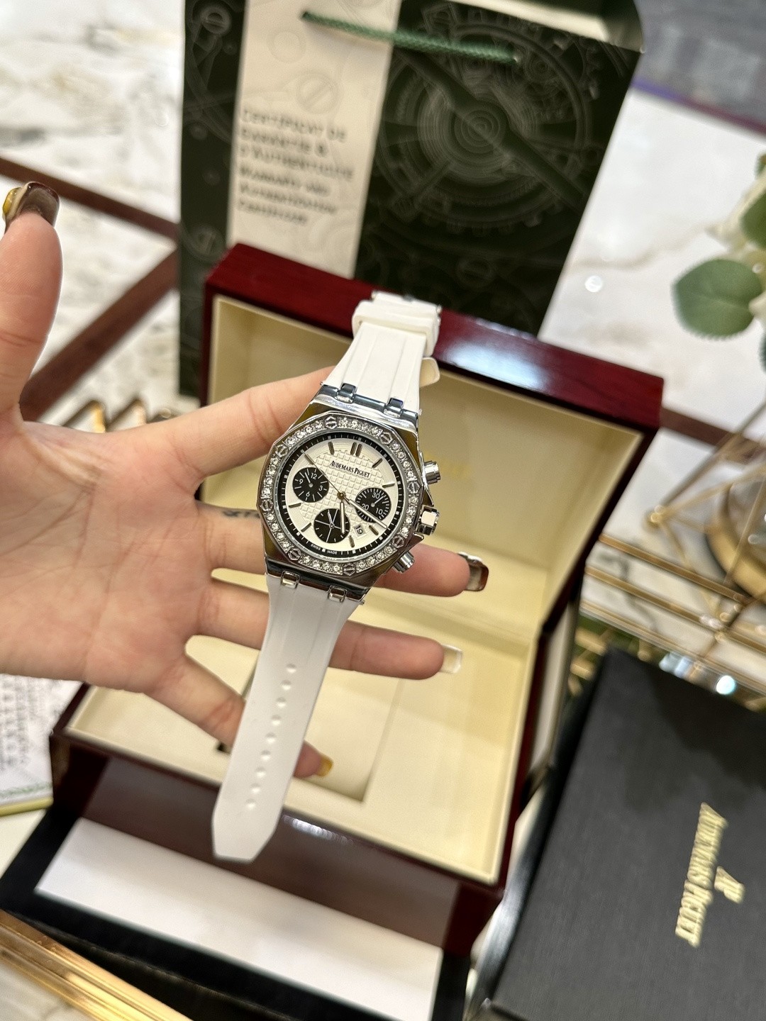 Audemars Piguet Royal Oak Offshore Ladies Automatic Chronograph.