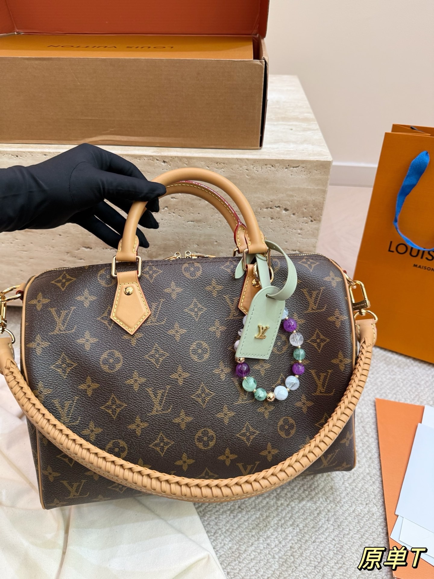 （Louis Vuitton）Speedy Soft 30 Lucky