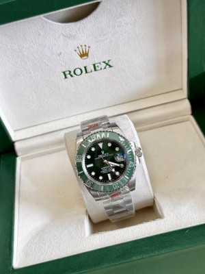 Rolex Submariner Date