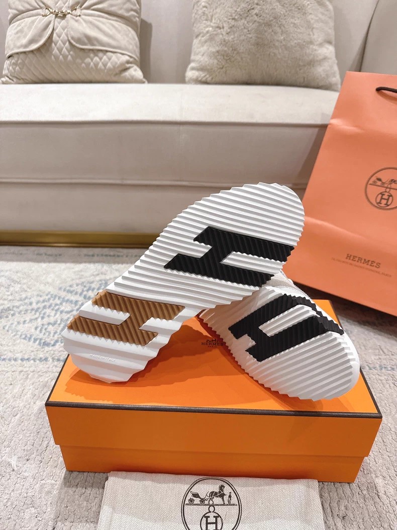 Hermès Bouncing Sneakers