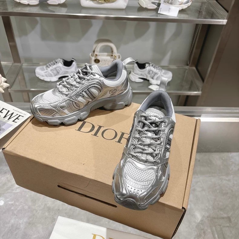 (Dior) Chrono Sneakers