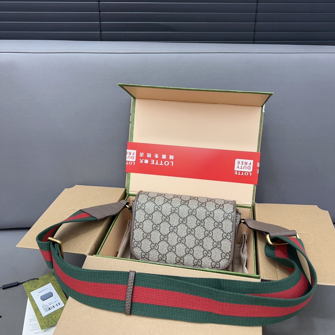 Gucci GG Supreme Canvas Crossbody Bag