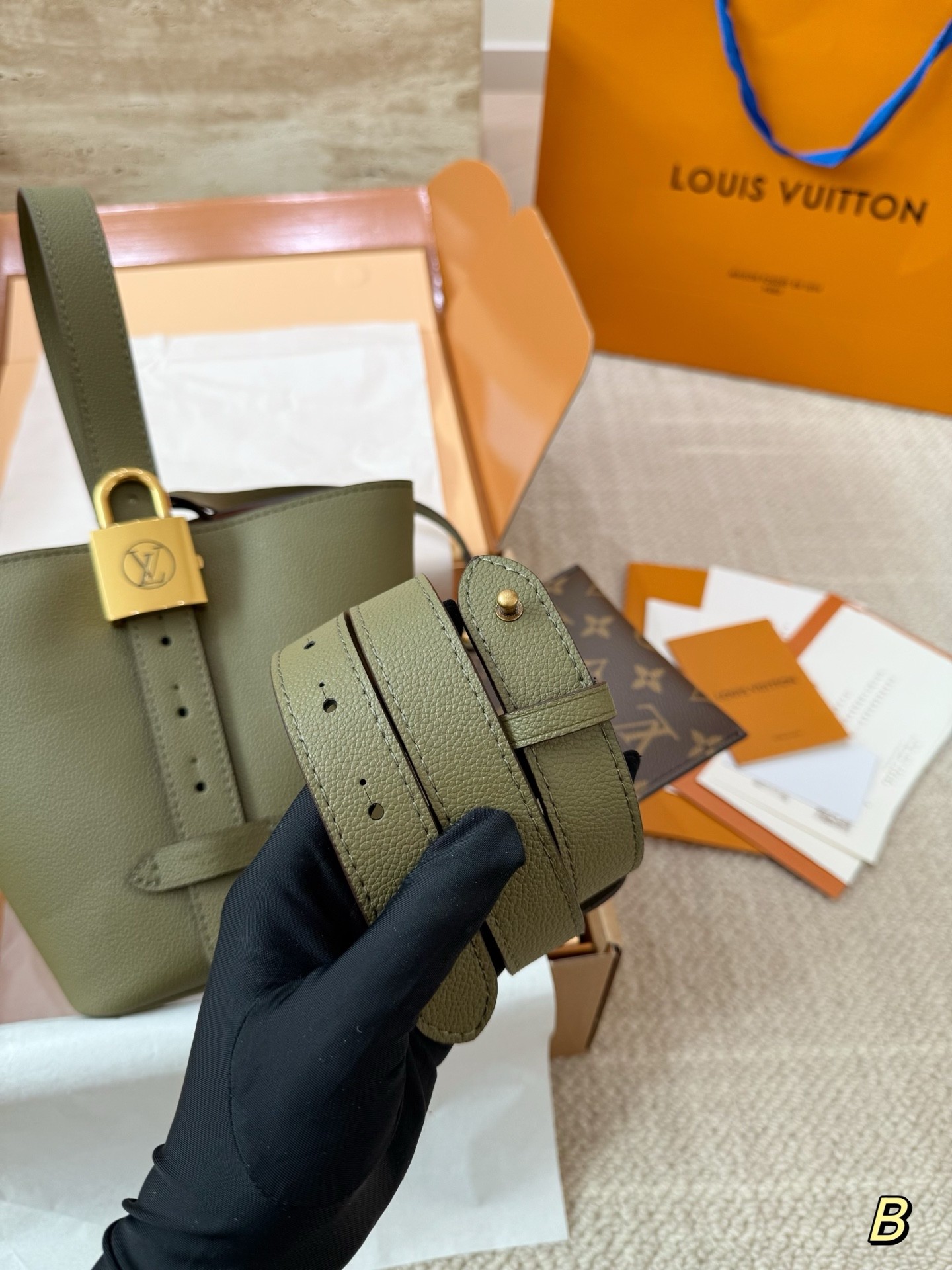 Louis Vuitton   Low Key All In BB