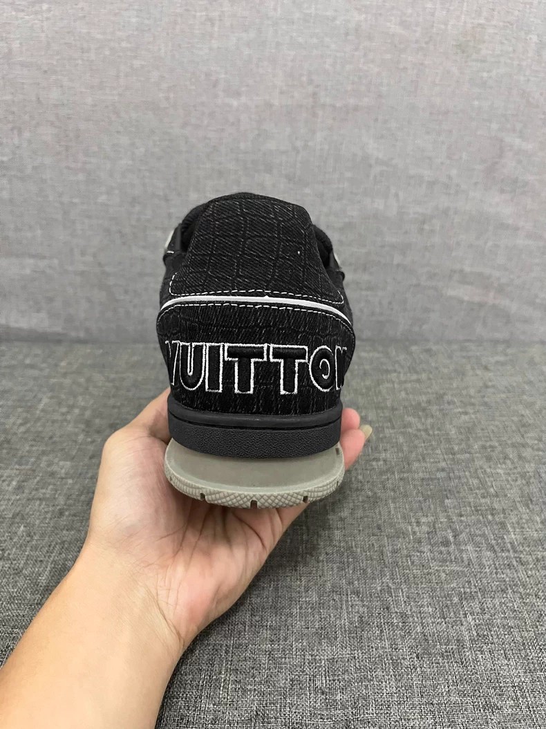 (Louis Vuitton) LV Trainer Sneakers