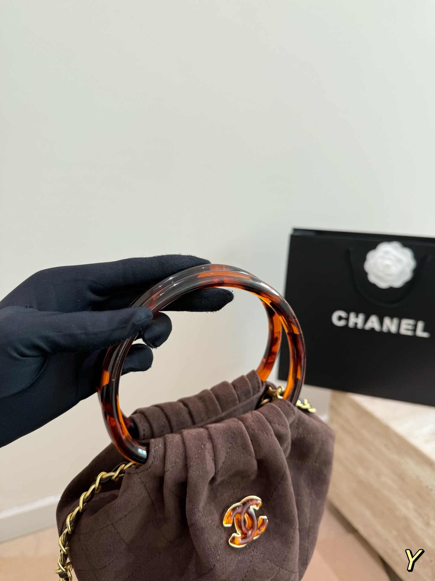 （Chanel）Small Hobo Bag