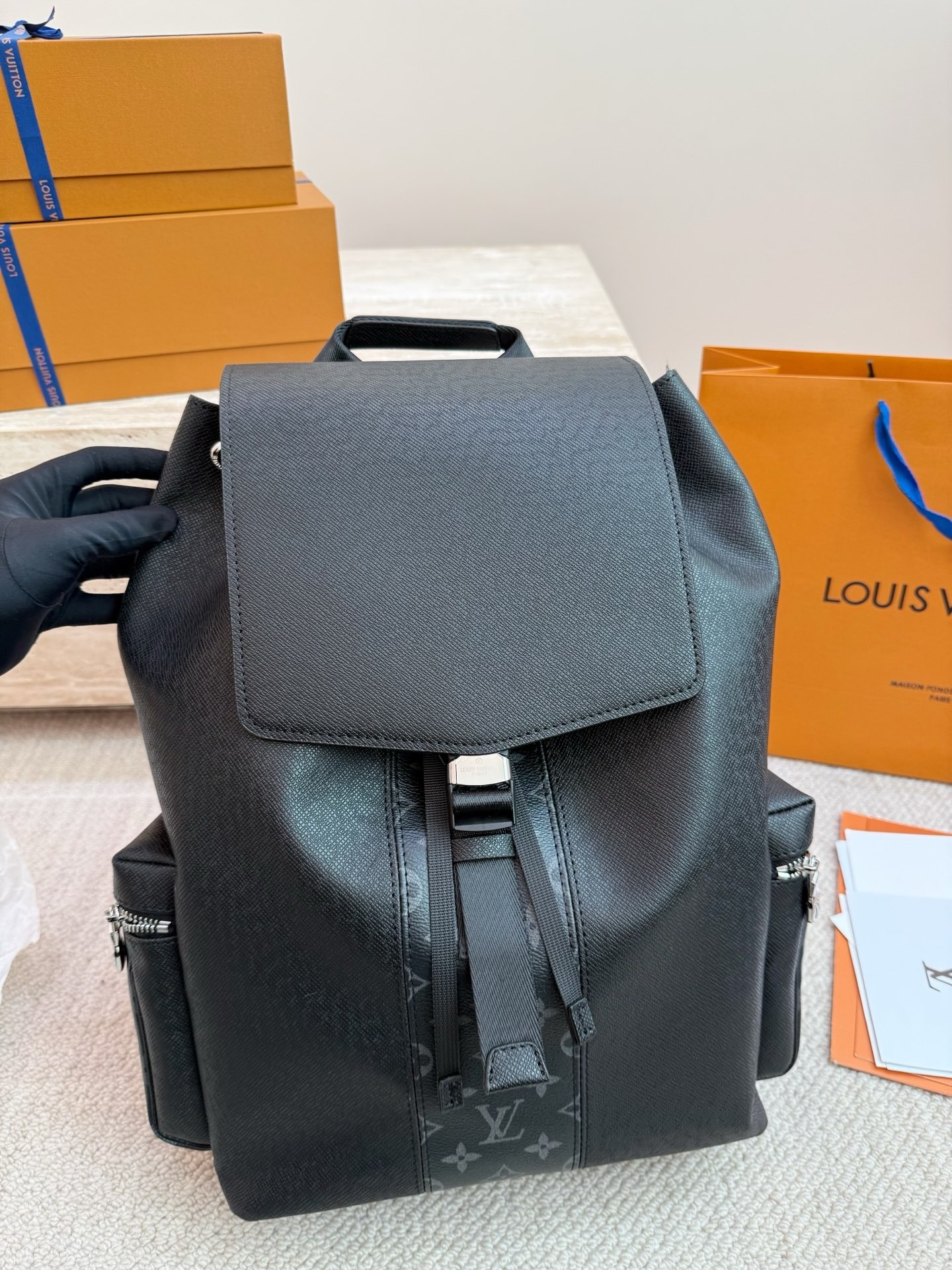 （Louis Vuitton）Outdoor