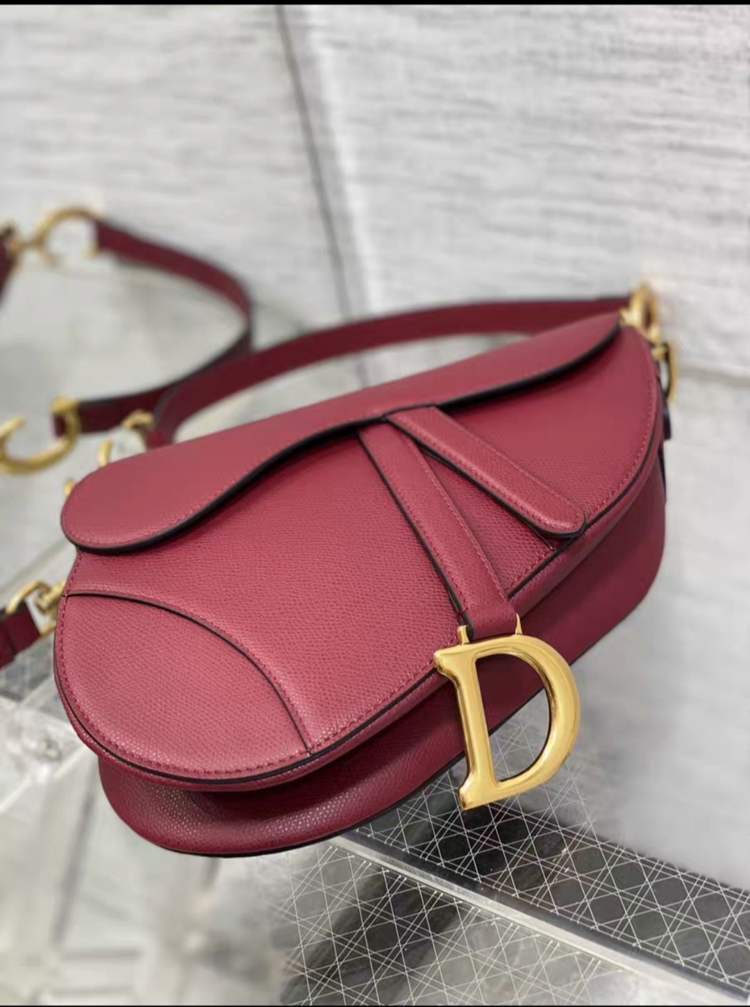 （Dior）Saddle