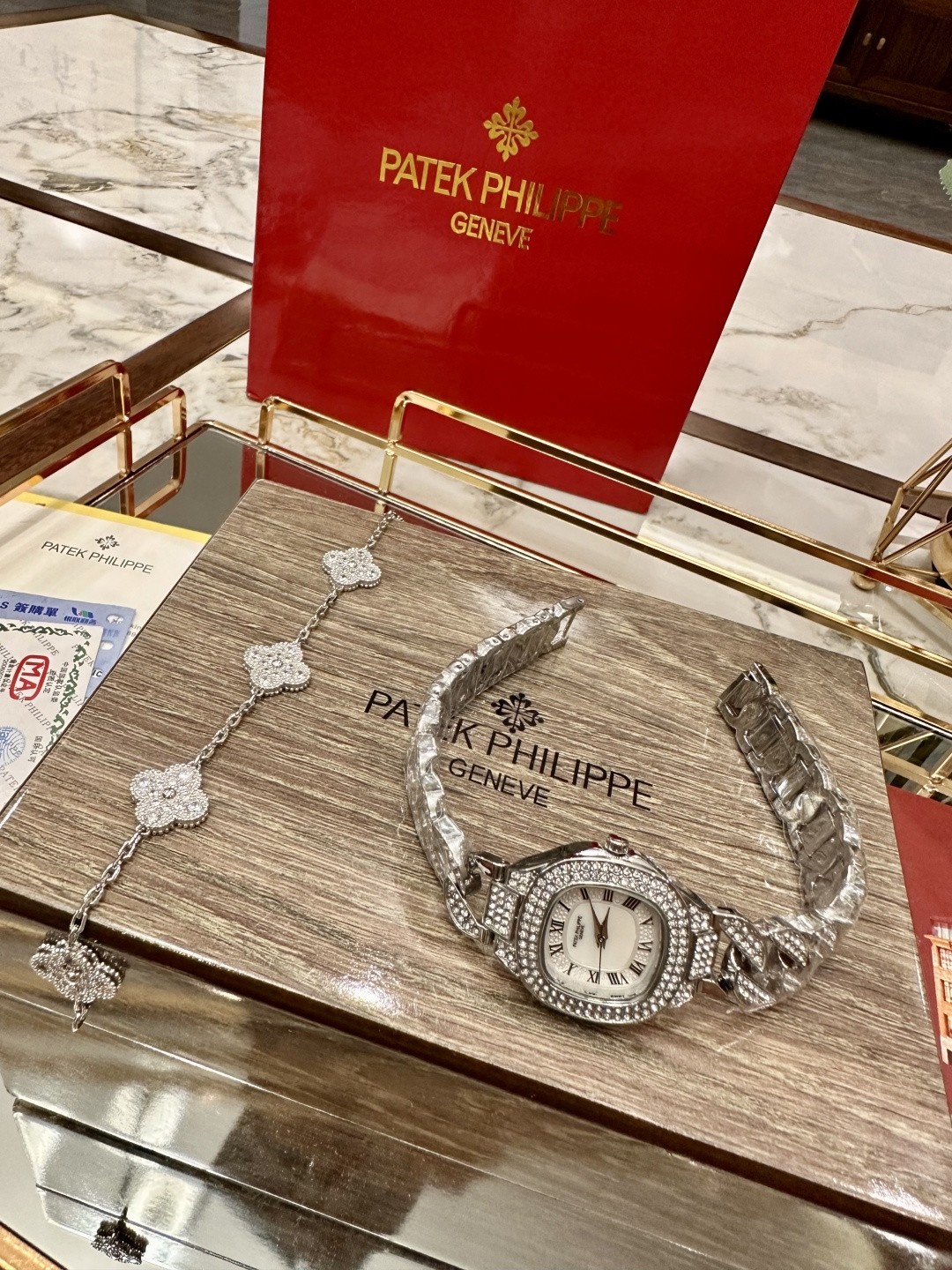 (Patek Philippe) Diamond-Set Watch