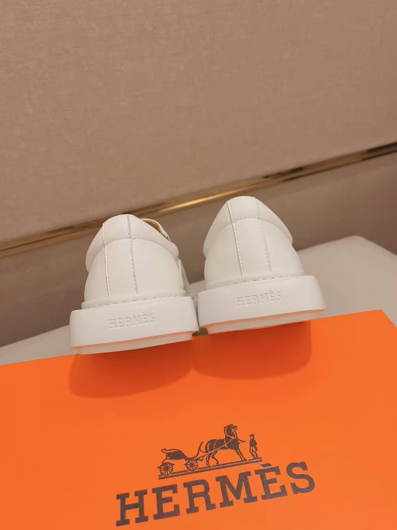 Hermès White Slip-On Loafers