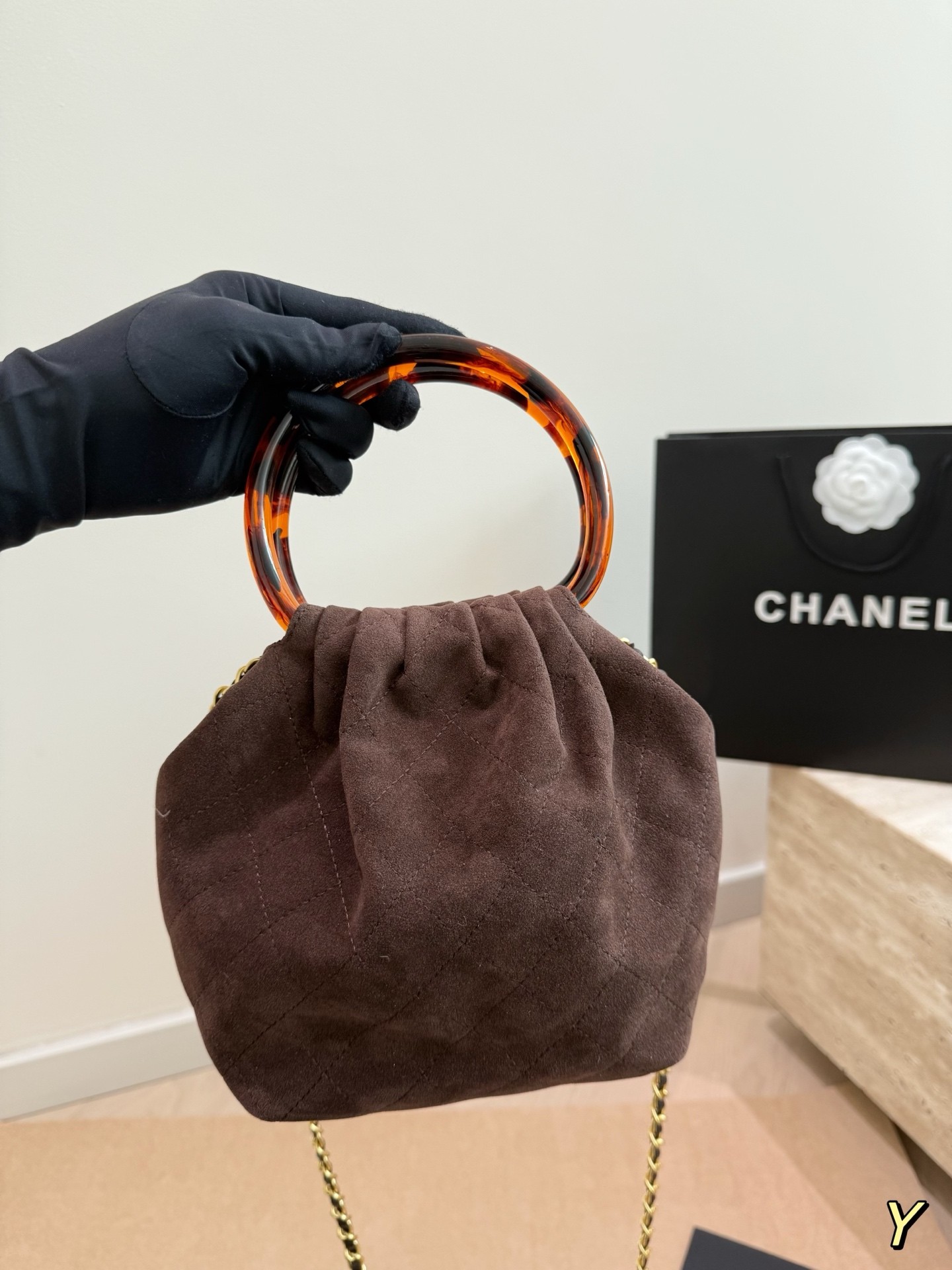 （Chanel）Small Hobo Bag