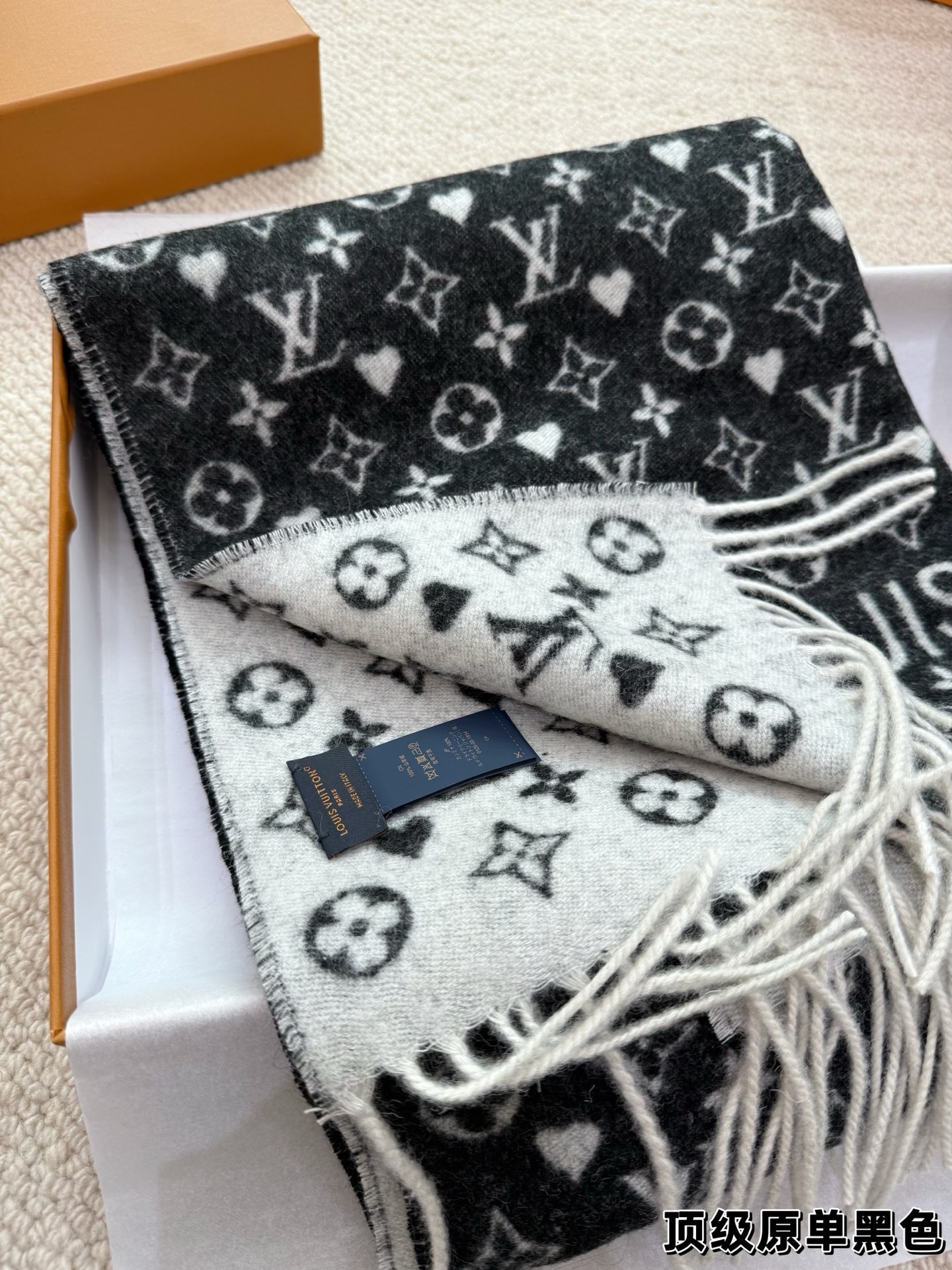 （Louis Vuitton）Game On