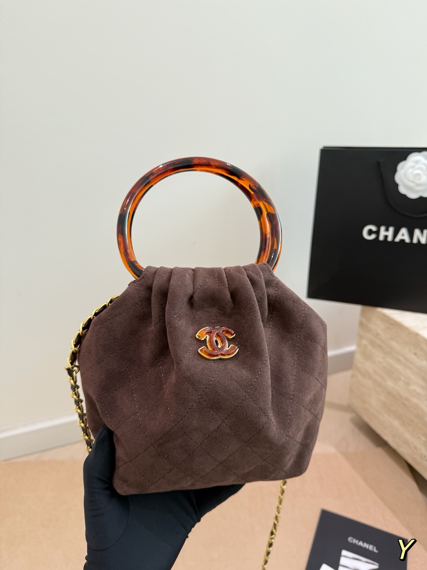 （Chanel）Small Hobo Bag