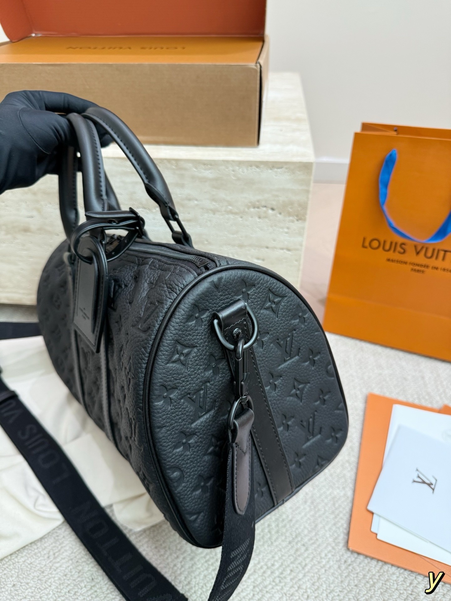 （Louis Vuitton）Keepall Bandoulière 35