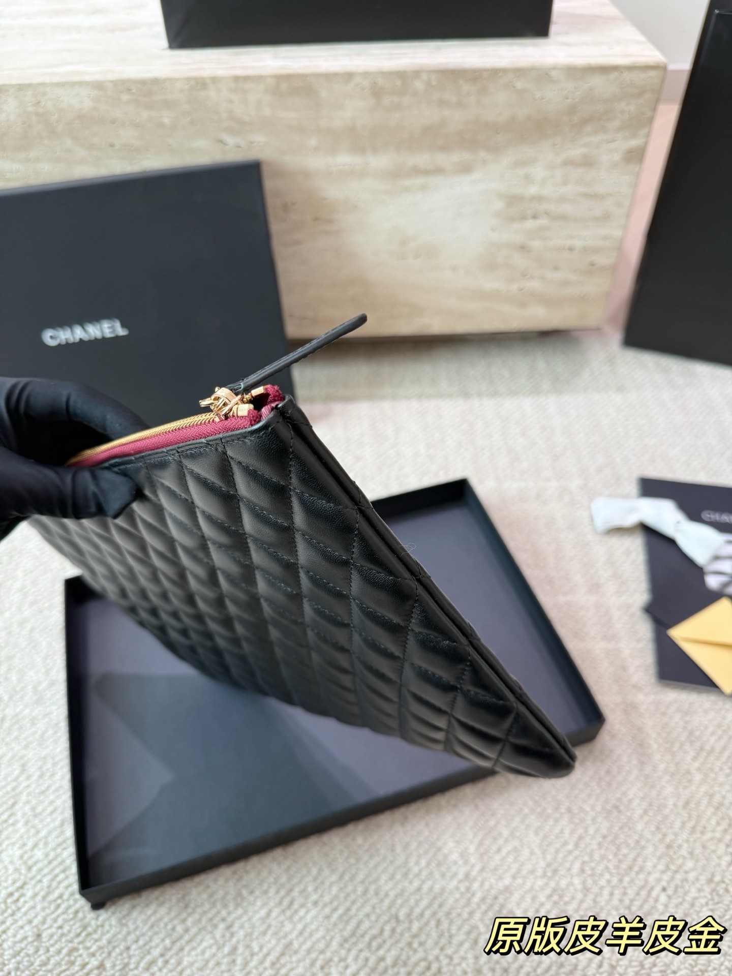 （Chanel）Classic Clutch