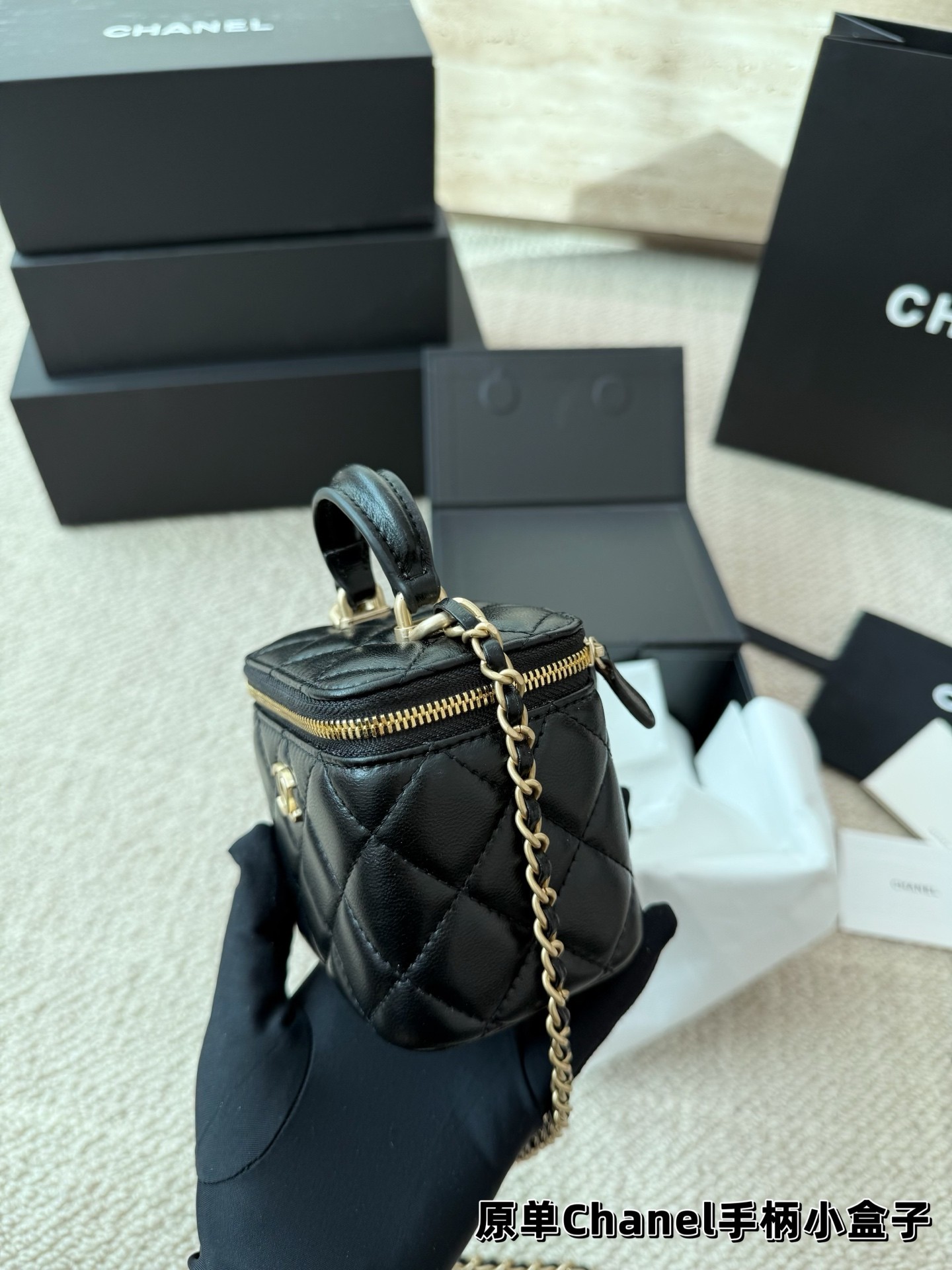 （Chanel）Mini Top Handle Vanity Case