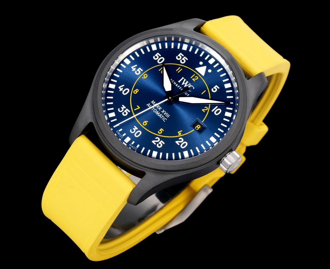 (IWC) “Blue Angels” U.S. Navy Flight Demonstration Team Special Edition from the Pilot's Watch Collection