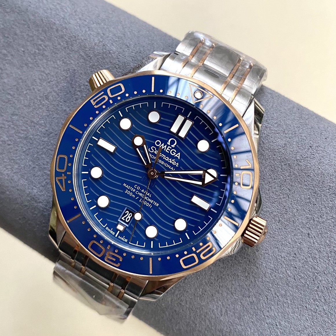 This watch is the 42mm Co-Axial Master Chronometer from the Omega Seamaster Diver 300M collection.