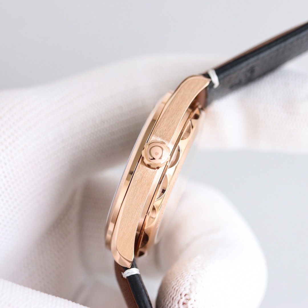 OMEGA Seamaster Aqua Terra 150-Meter Co-Axial Chronometer